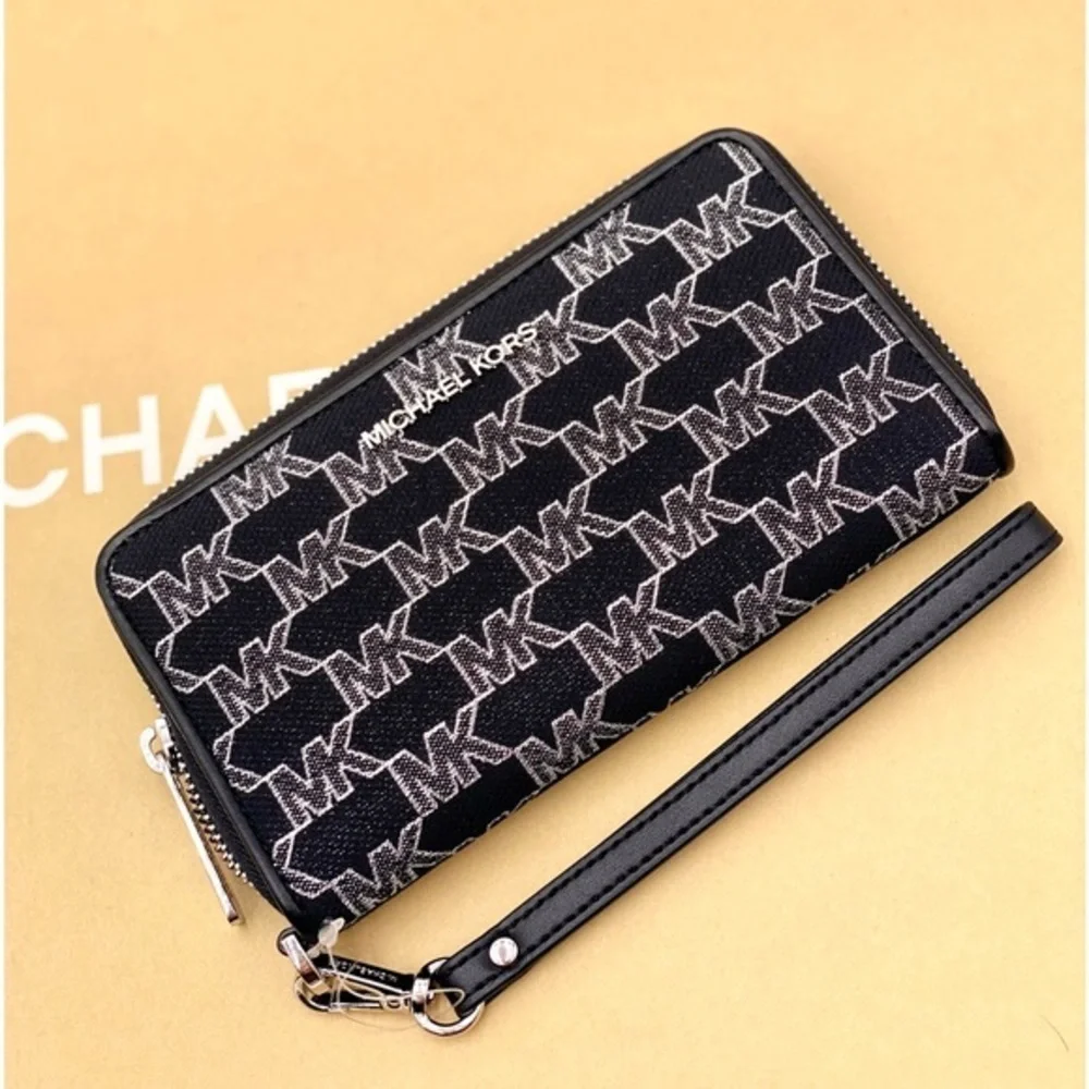Michael Kors Jet Set Travel Wallet  Phone Case Wristlet Glimmer MK Print